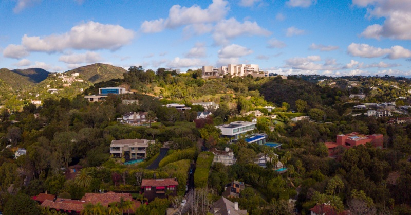 Brentwood vs Pacific Palisades — Which Westside LA Community Is Right for You?