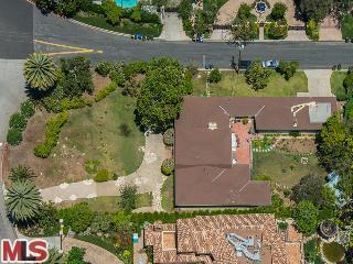 308 S. Bristol Ave., Brentwood