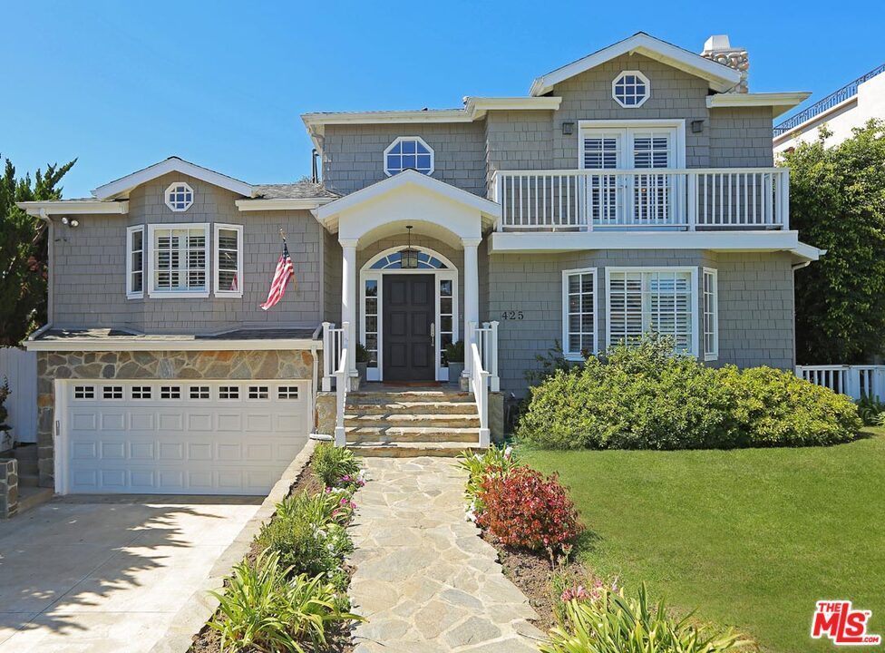 425 Via de la Paz, Pacific Palisades