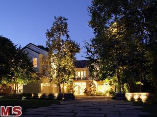 536 N. Cliffwood Ave., Brentwood