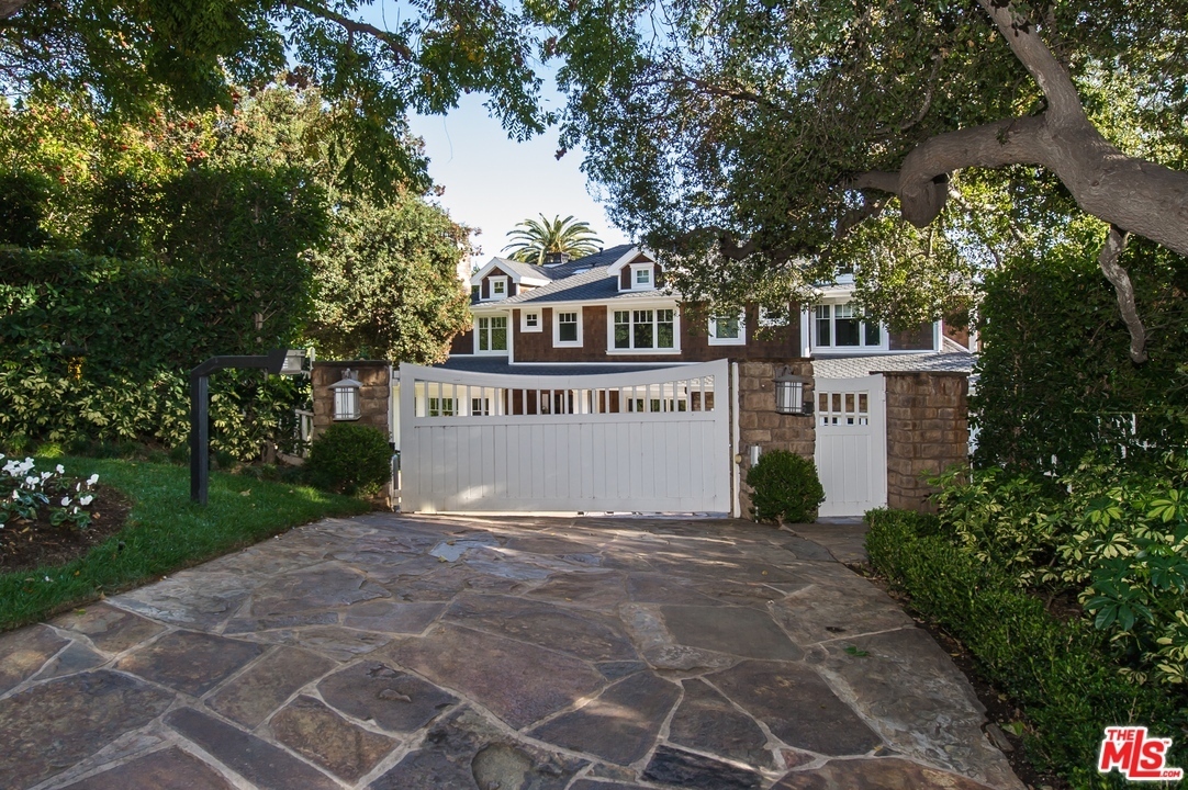 888 Napoli Drive, Pacific Palisades